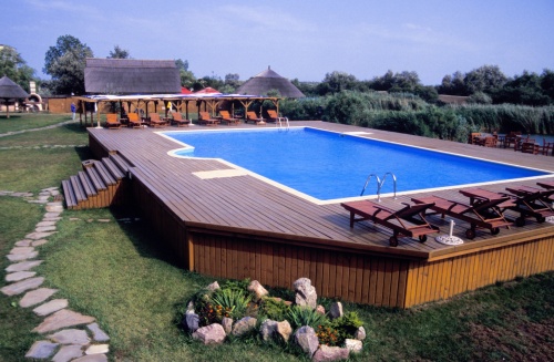 Aboveground Pool Decks