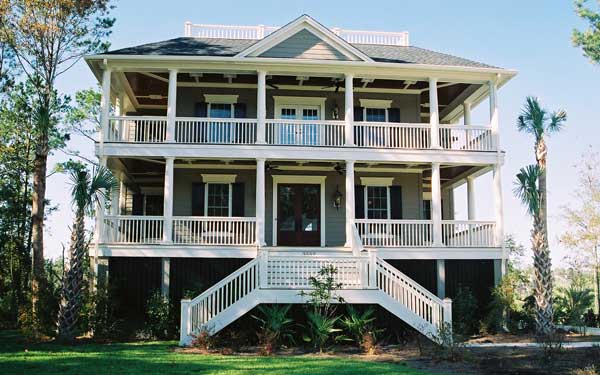 southern style home with pier foundation