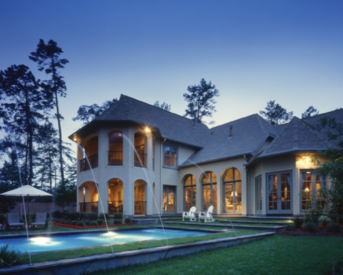 Victorian Home with Swimming Pool