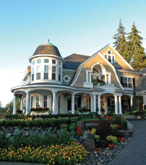 Traditional Home Landscaping Design