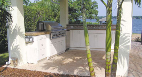 covered outdoor kitchen